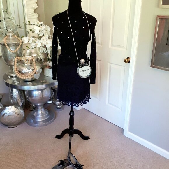 NWT Joe Fresh black floral lace-like skirt Size 14 - Picture 2 of 6